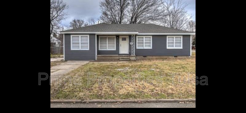 House for rent at 925 E Thompson Ave, Sapulpa, OK 74066