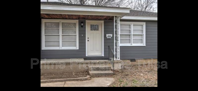 House for rent at 925 E Thompson Ave, Sapulpa, OK 74066