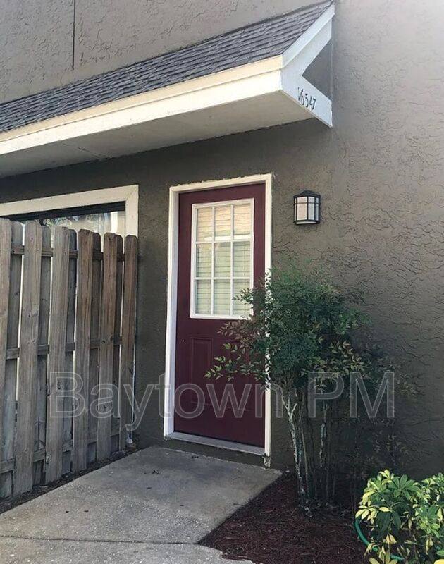 Townhouse for rent at 16547 Lake Brigadoon Circle, Tampa, FL 33618