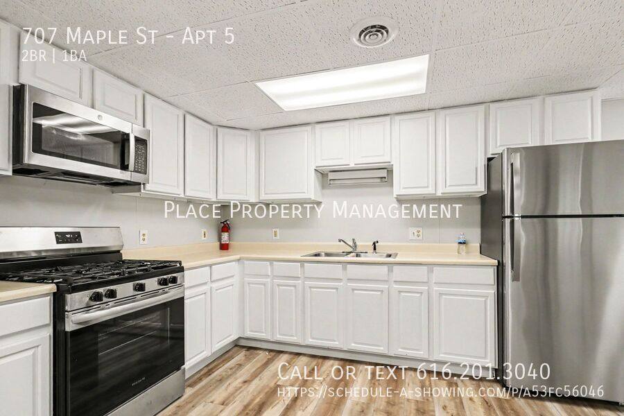 Apartment for rent at 707 Maple St #5, Big Rapids, MI 49307