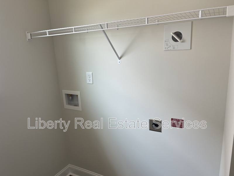 House for rent at 381 McClelland Loop NE, Ludowici, GA 31316