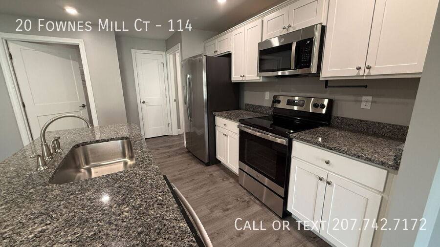 Condo for rent at 20 Fownes Mill Court #114, Rochester, NH 03867