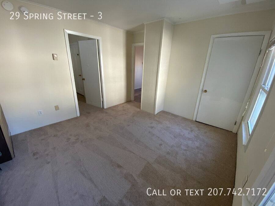 Apartment for rent at 29 Spring St #3, Newmarket, NH 03857