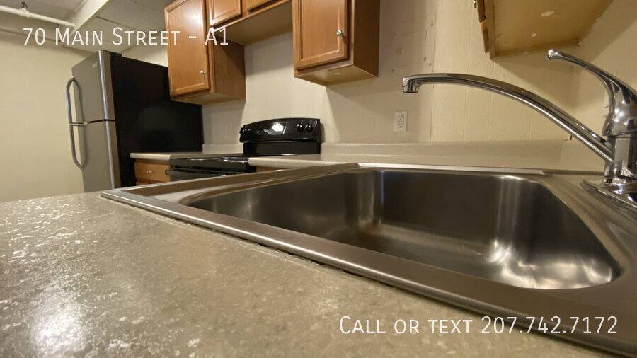 Apartment for rent at 70 Main St #A1, Newmarket, NH 03857