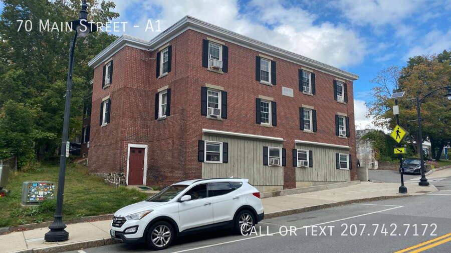 Apartment for rent at 70 Main St #A1, Newmarket, NH 03857