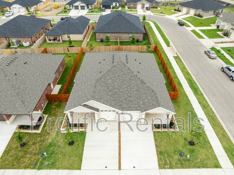 Townhouse for rent at 5101 Rose Petal Court #1, Killeen, TX 76542
