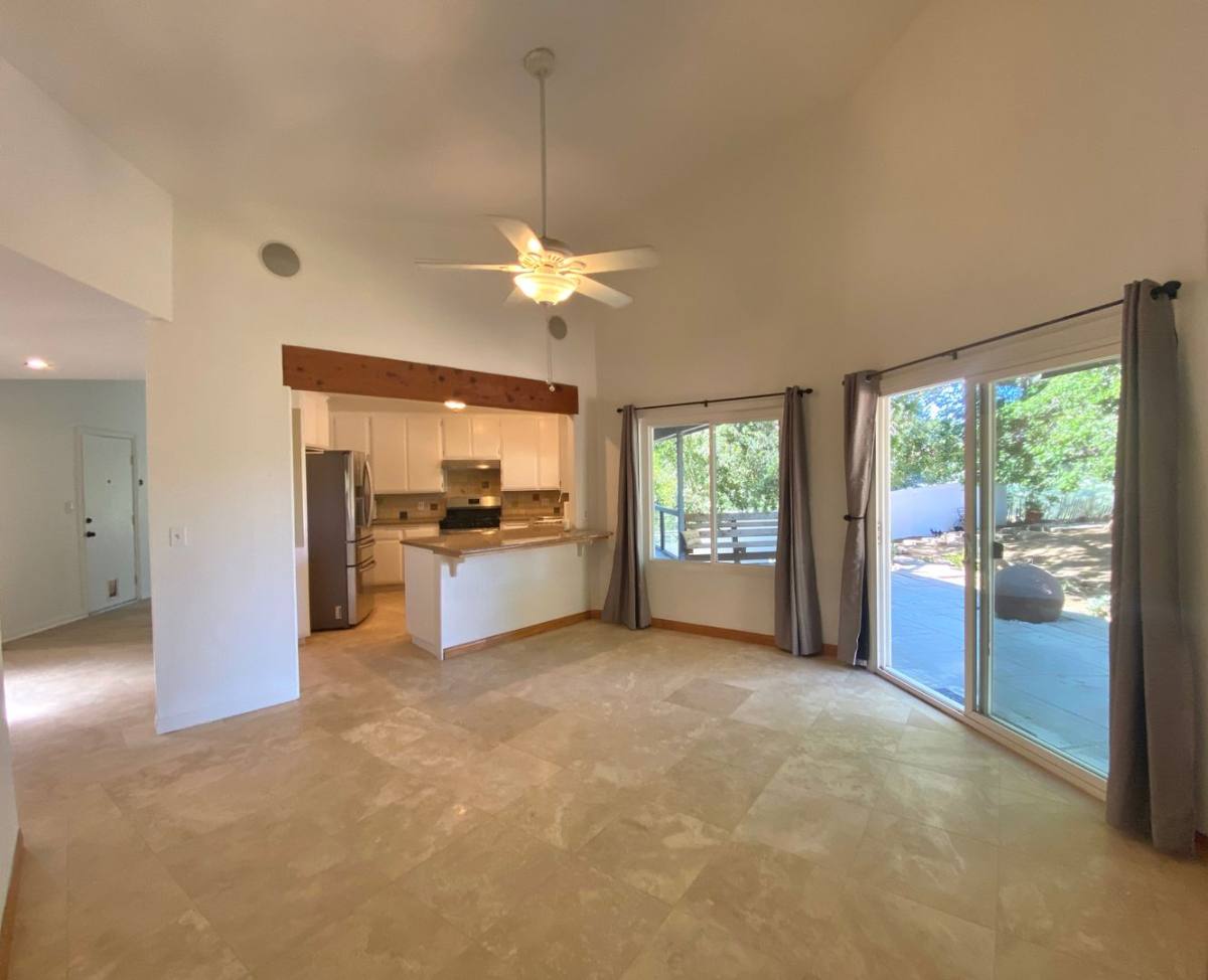 House for rent at 11051 Puesta Del Sol, Oak View, CA 93022