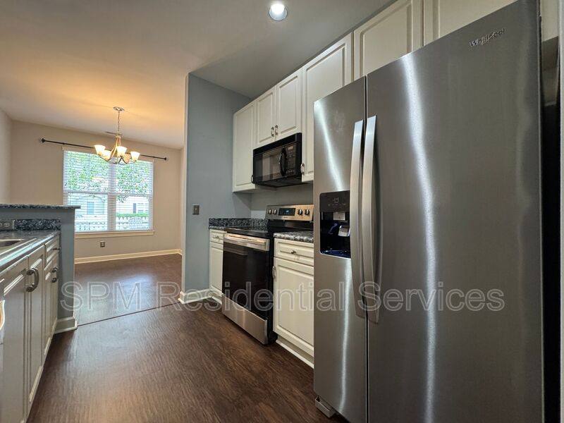 Townhouse for rent at 5813 Wrightsville Ave #116, Wilmington, NC 28403