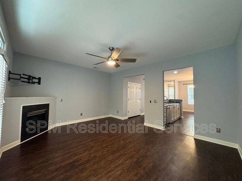 Townhouse for rent at 5813 Wrightsville Ave #116, Wilmington, NC 28403