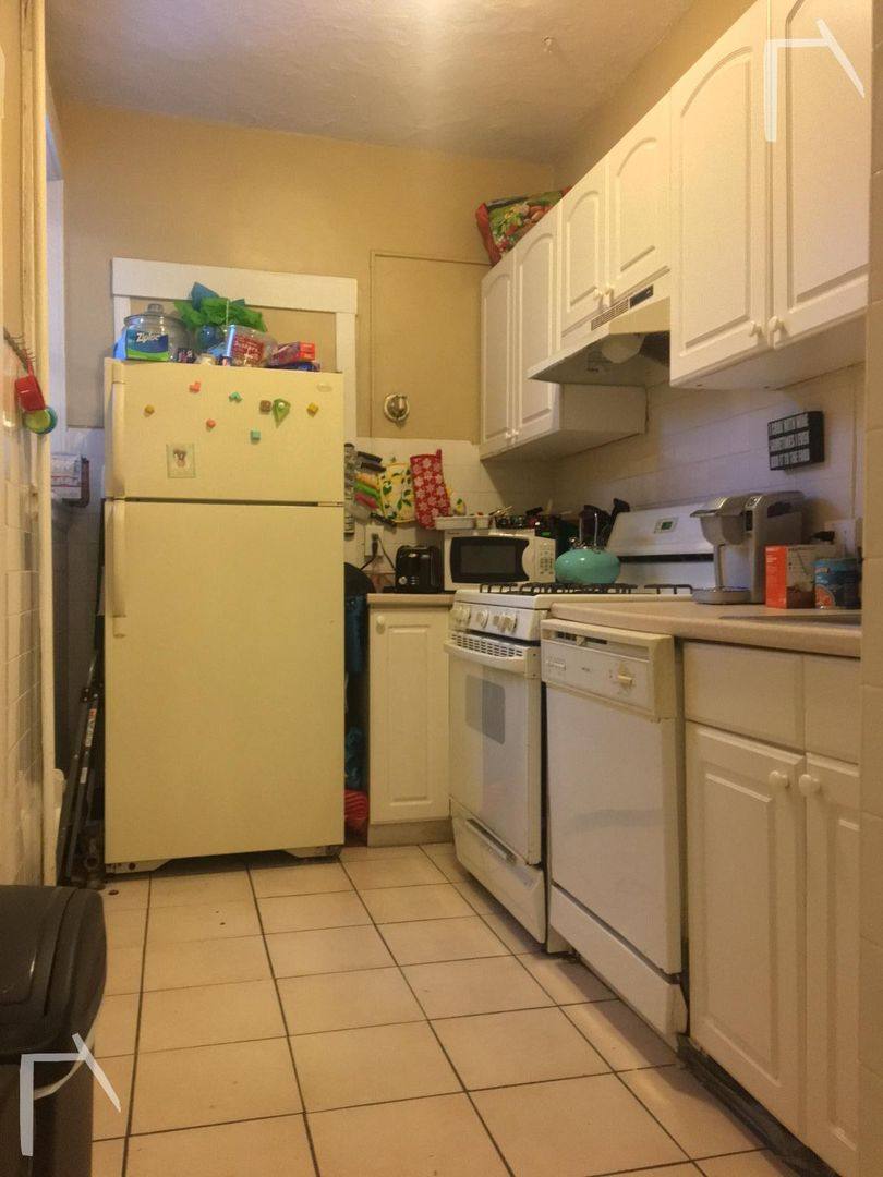 Townhouse for rent at 313 Saint Paul St #3, Brookline, MA 02446