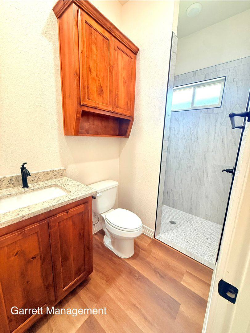 Townhouse for rent at 207 N Ridge, Lampasas, TX 76550