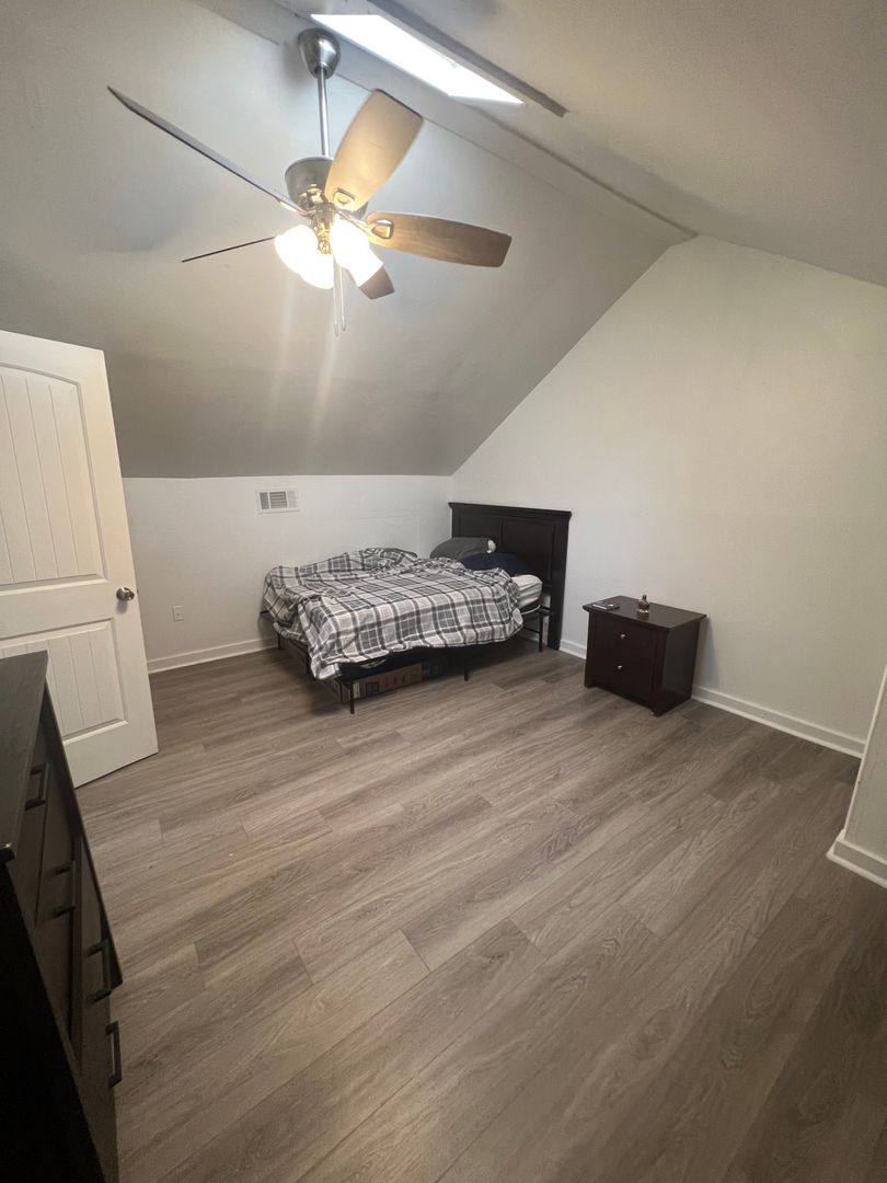Townhouse for rent at 7712 - 7714 Oak St Left, New Orleans, LA 70118