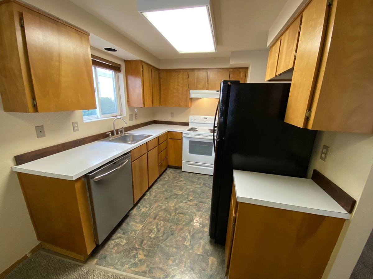 Apartment for rent at 109 S Pearl St, Ellensburg, WA 98926
