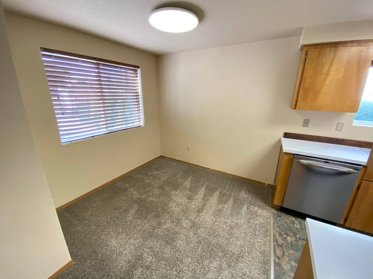 Apartment for rent at 109 S Pearl St, Ellensburg, WA 98926