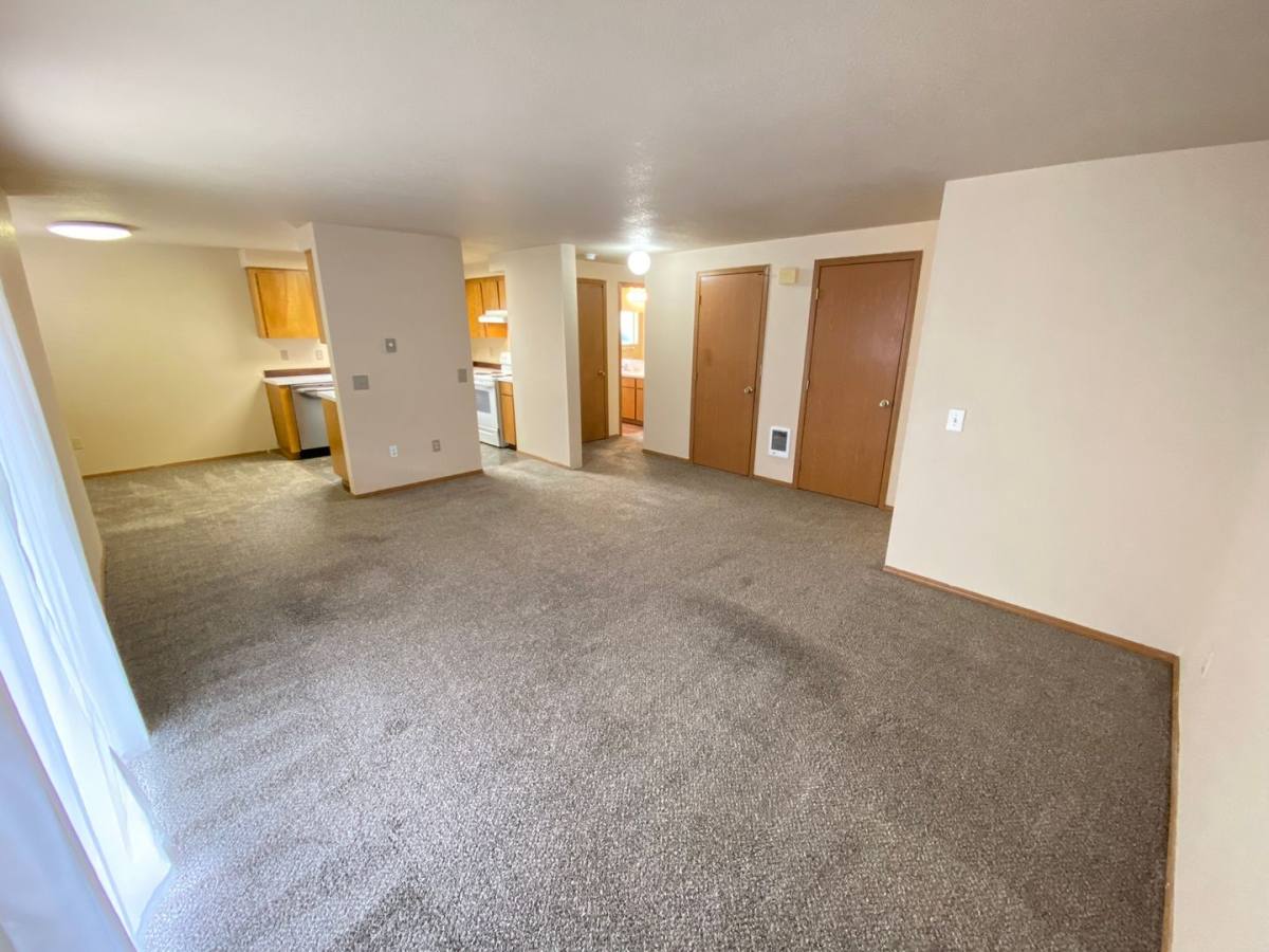 Apartment for rent at 109 S Pearl St, Ellensburg, WA 98926