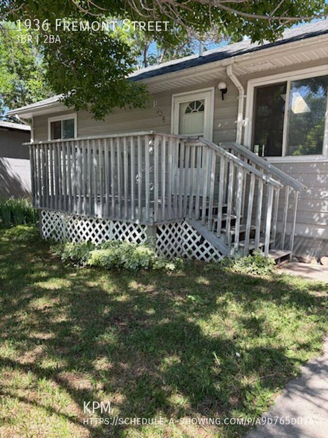 House for rent at 1936 Fremont St, Rapid City, SD 57702
