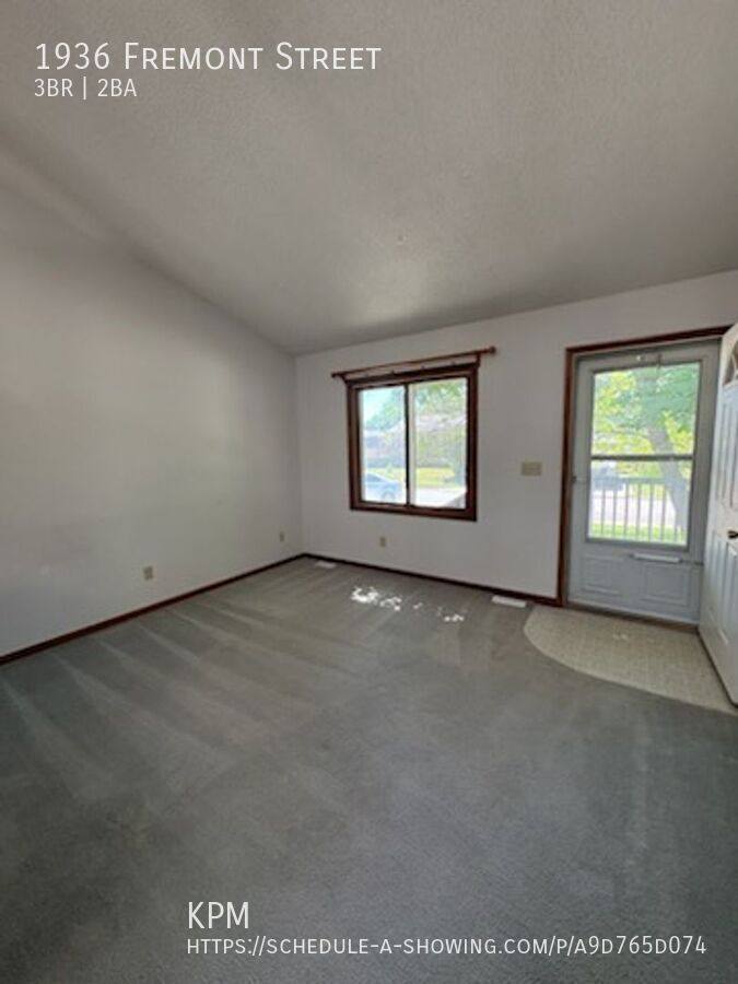 House for rent at 1936 Fremont St, Rapid City, SD 57702