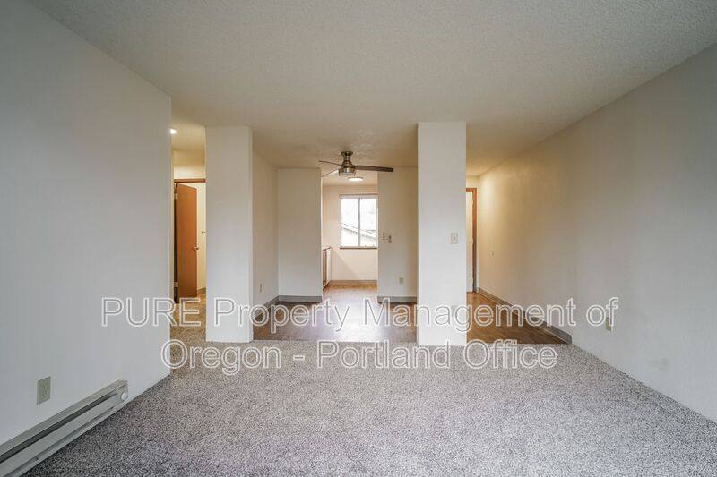 Apartment for rent at 14136 NE Sandy Blvd #E-03, Portland, OR 97230