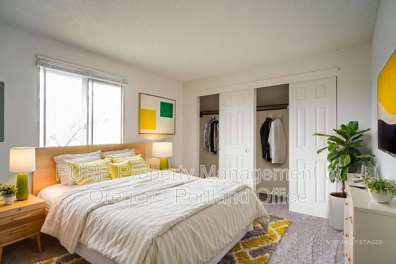 Apartment for rent at 14136 NE Sandy Blvd #E-03, Portland, OR 97230