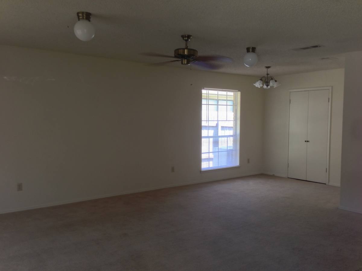 House for rent at 1404 Chapel Ridge, Woodway, TX 76712