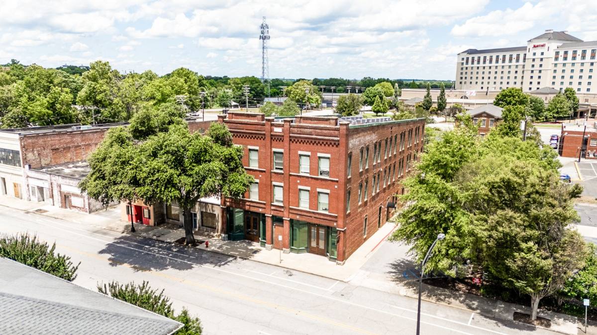 Apartment for rent at 249 Magnolia St, Spartanburg, SC 29306
