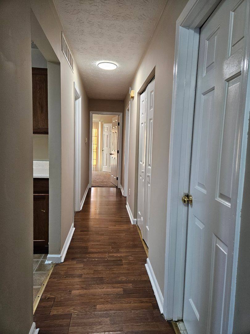 House for rent at 1322 Dale Dr, Winchester, KY 40391