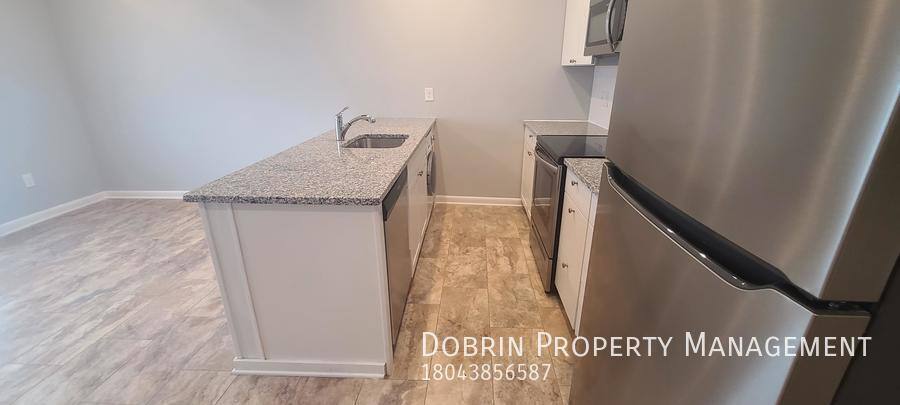 Apartment for rent at 2319 W Main St #B, Richmond, VA 23220