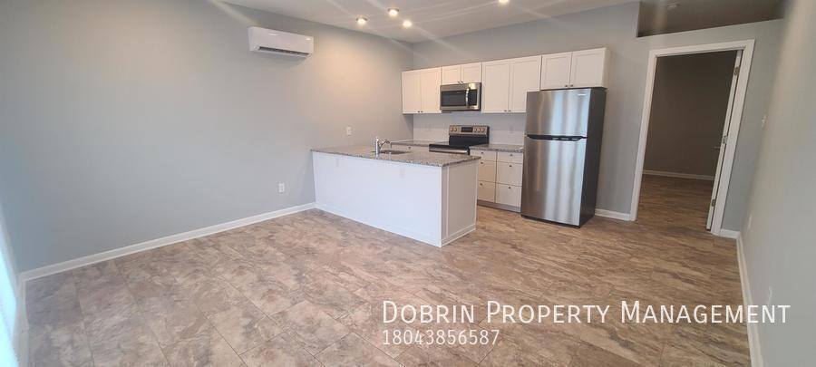 Apartment for rent at 2319 W Main St #B, Richmond, VA 23220