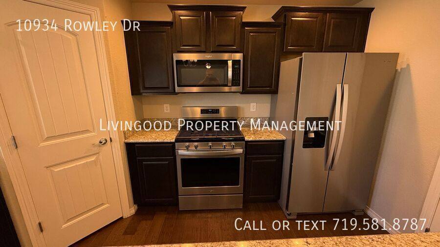 House for rent at 10934 Rowley Dr, Colorado Springs, CO 80925