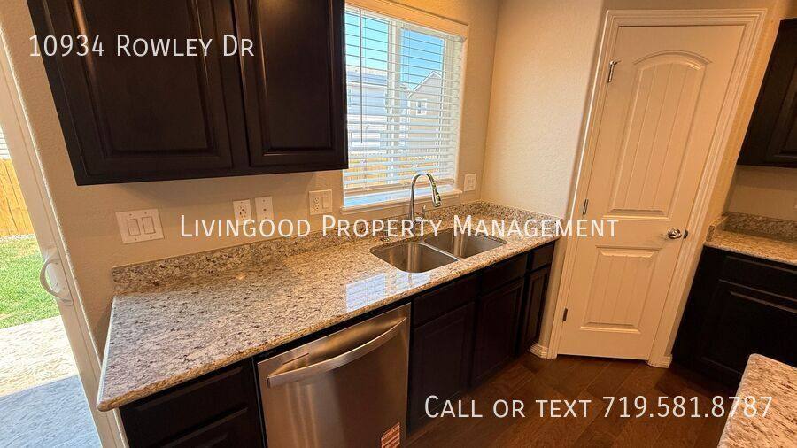House for rent at 10934 Rowley Dr, Colorado Springs, CO 80925