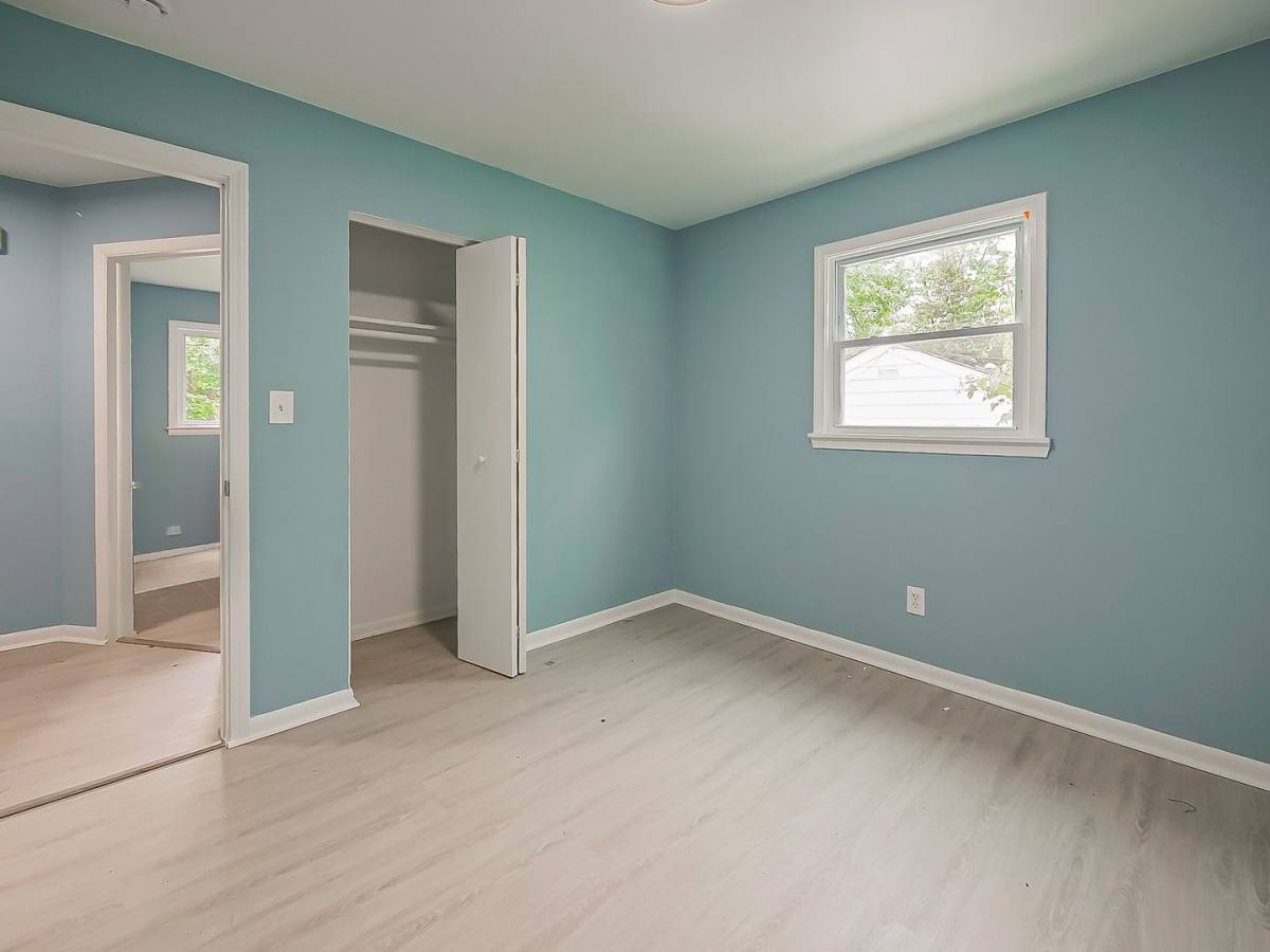 House for rent at 725 Emerson Ave, Pontiac, MI 48340