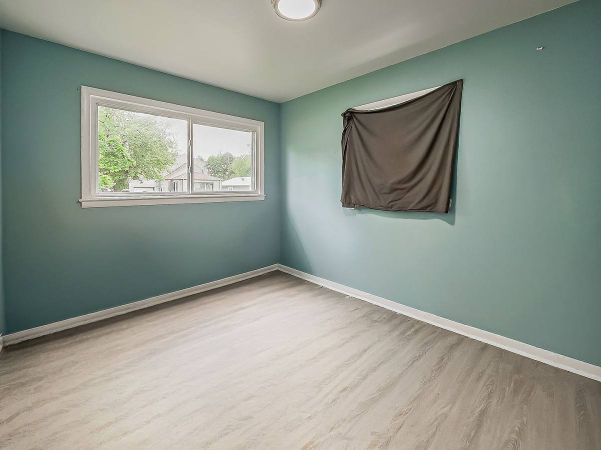 House for rent at 725 Emerson Ave, Pontiac, MI 48340