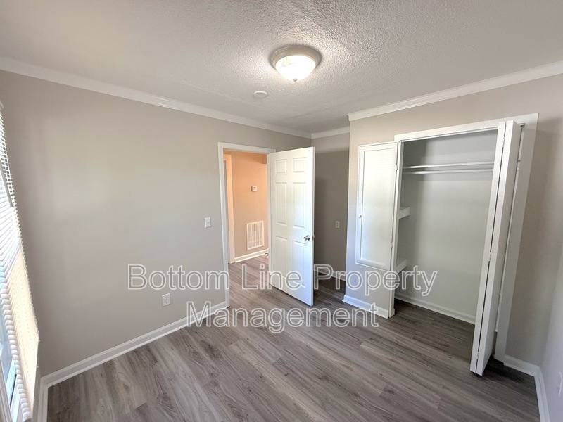 House for rent at 1024 E 10th St, Kannapolis, NC 28083