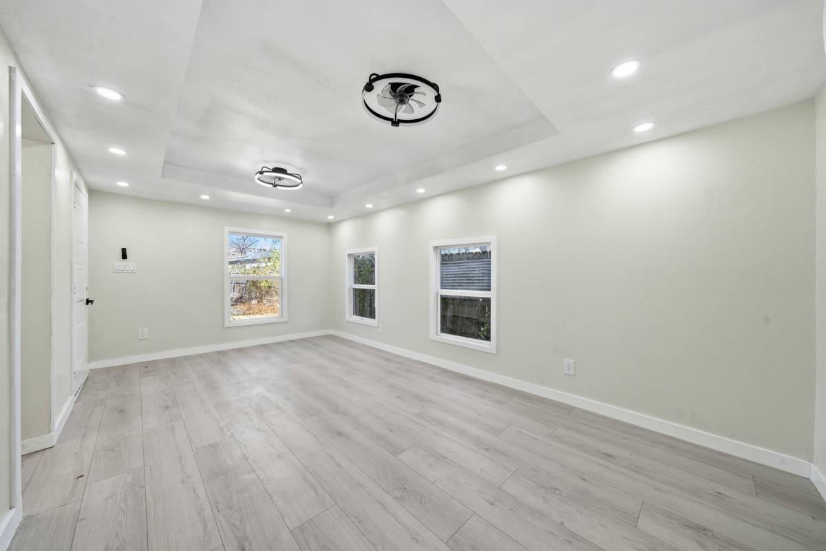 Apartment for rent at 122 Biering St #4, San Antonio, TX 78210
