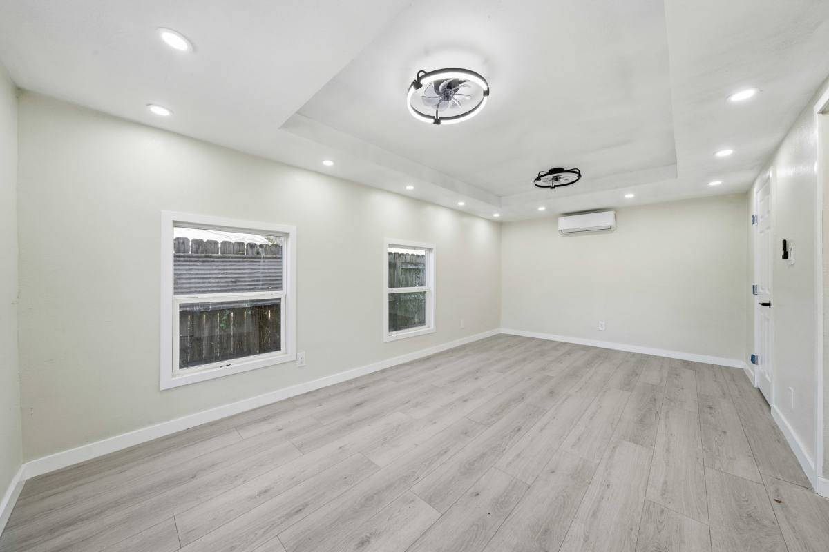 Apartment for rent at 122 Biering St #4, San Antonio, TX 78210
