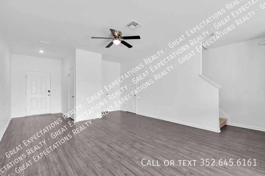 Townhouse for rent at 4915 SW 81st Loop, Ocala, FL 34476