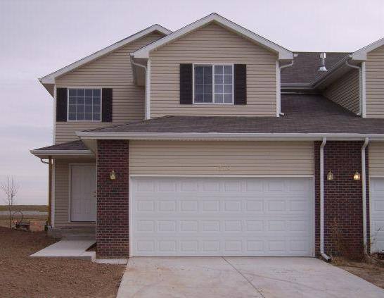 Apartment for rent at 7230-7234 Dorchester, Lincoln, NE 68521