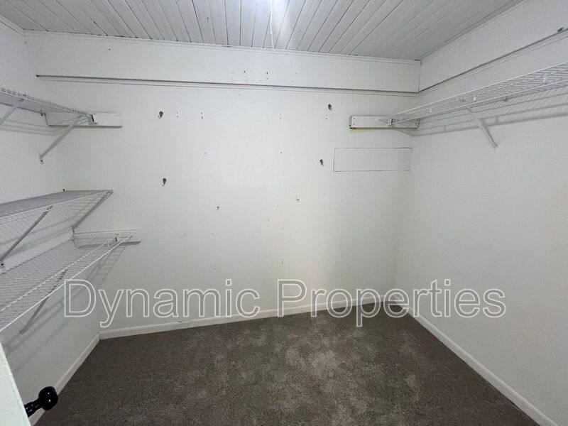 House for rent at 4104 Y St, Omaha, NE 68107
