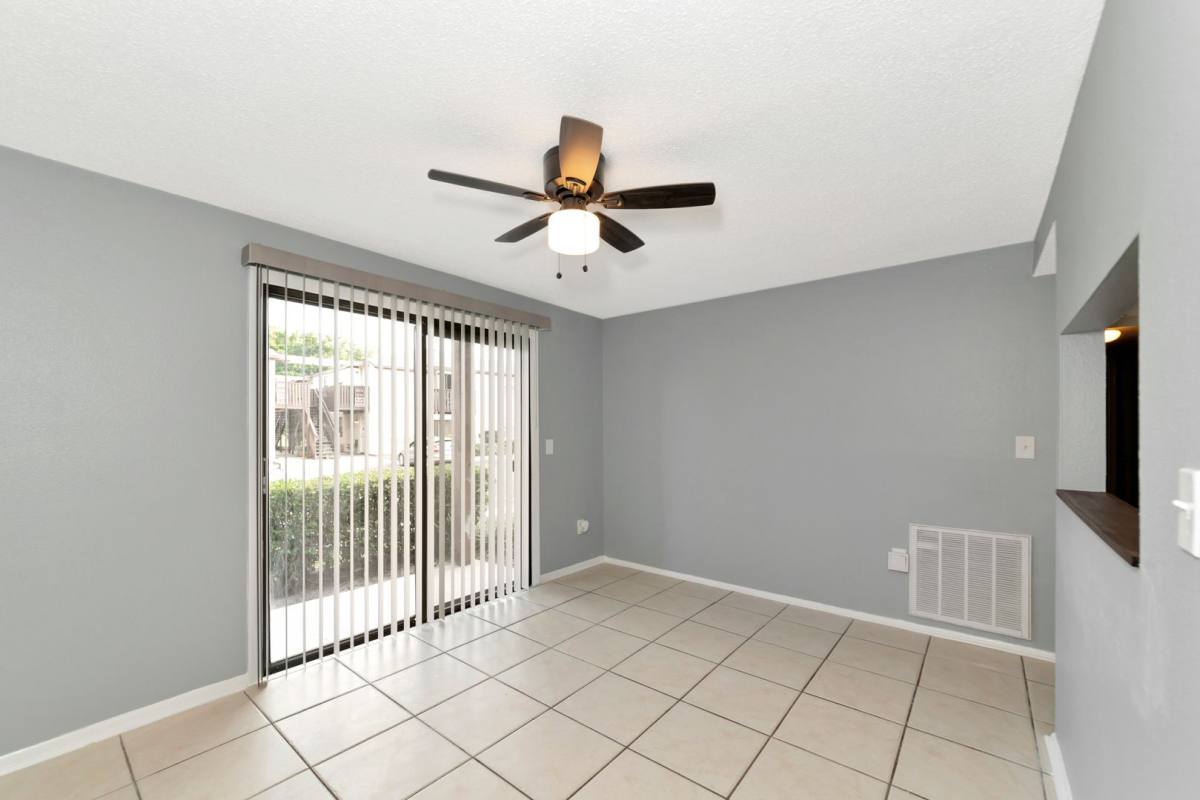 Condo for rent at 5026 Water Oak Dr, Bradenton, FL 34207