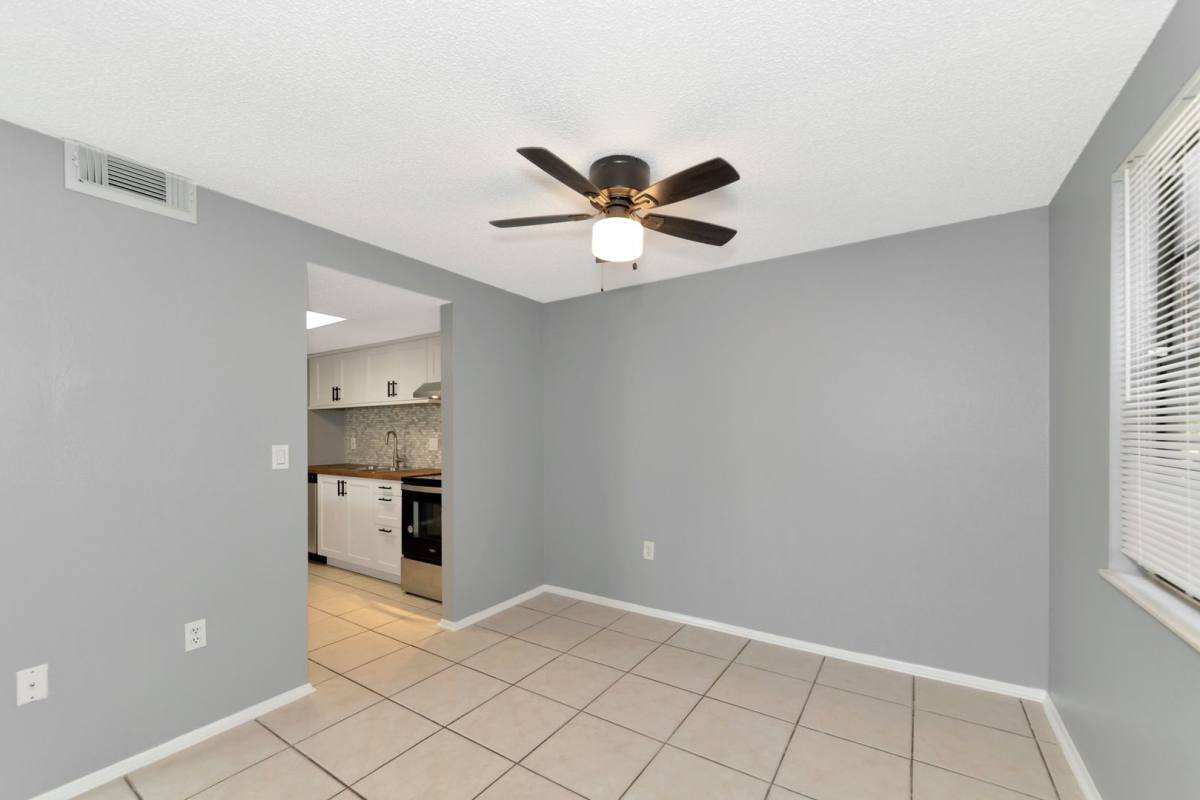 Condo for rent at 5026 Water Oak Dr, Bradenton, FL 34207