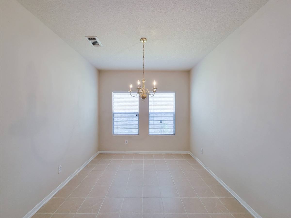 Apartment for rent at 19330 Harvest Stream Way, Houston, TX 77084