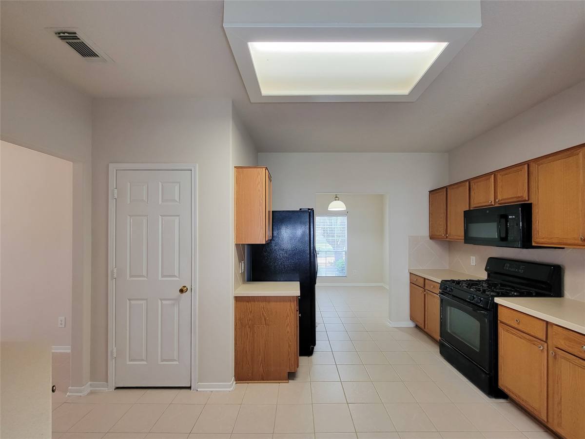 Apartment for rent at 19330 Harvest Stream Way, Houston, TX 77084