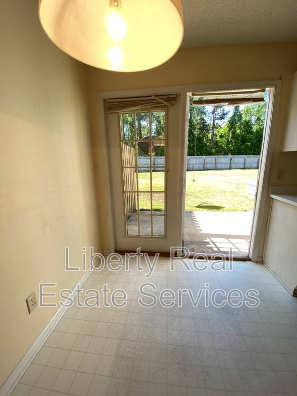 Apartment for rent at 1100 Pineland Ave #8C, Hinesville, GA 31313