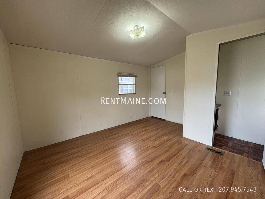 Apartment for rent at 25 Morton Ave #A3, Dover Foxcroft, ME 04426