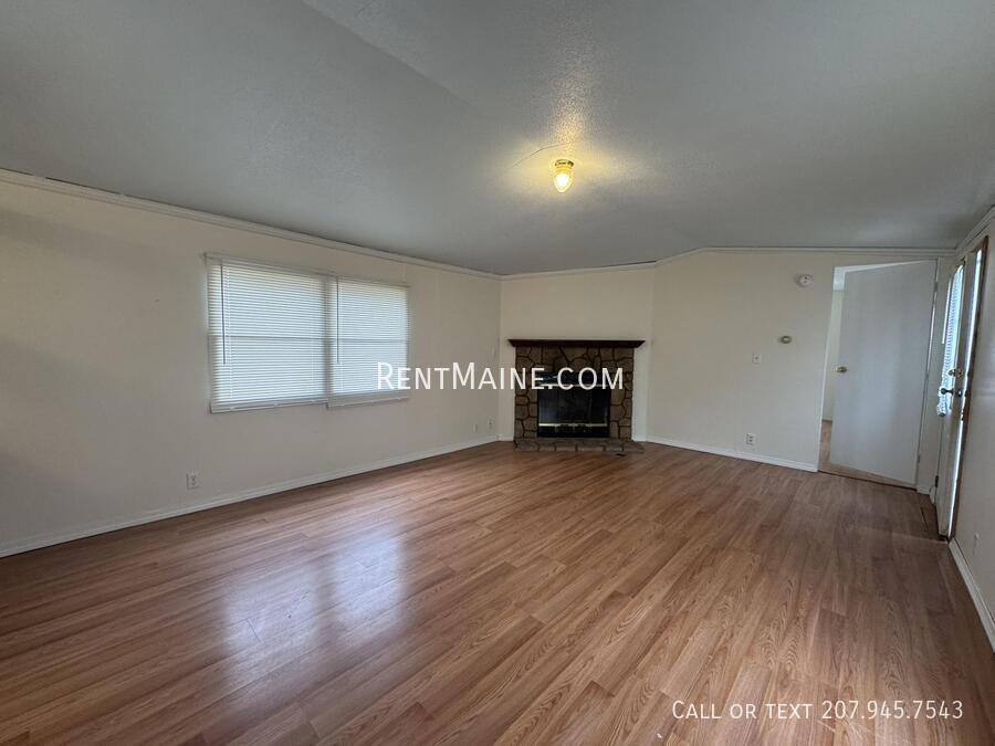 Apartment for rent at 25 Morton Ave #A3, Dover Foxcroft, ME 04426