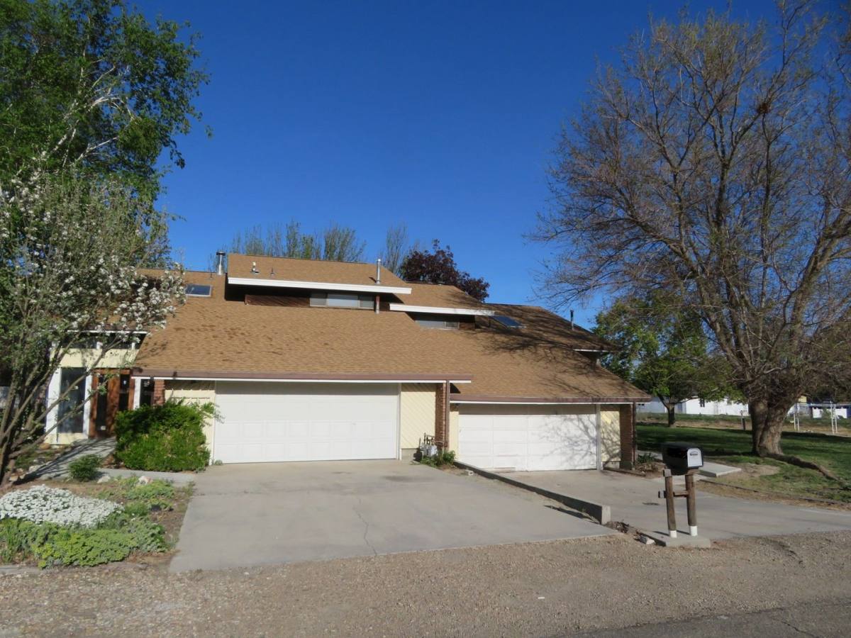 Townhouse for rent at 3805 Brian Ave, Caldwell, ID 83605