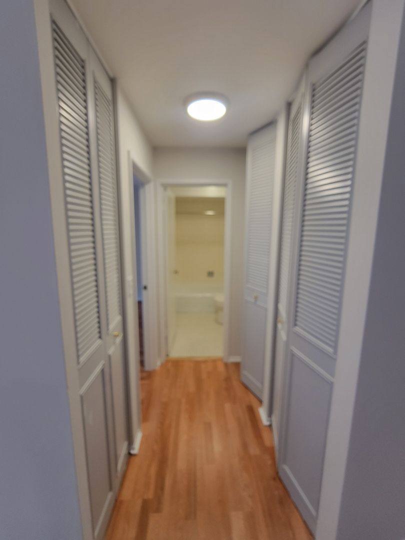 Apartment for rent at 6161 N Winthrop, Chicago, IL 60660
