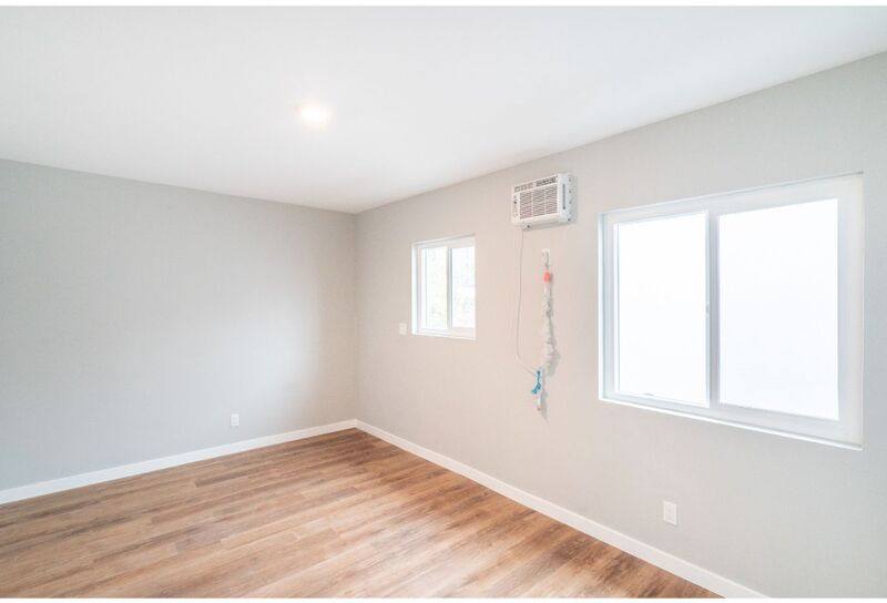 Apartment for rent at 4517 Prospect Ave #6, Los Angeles, CA 90027