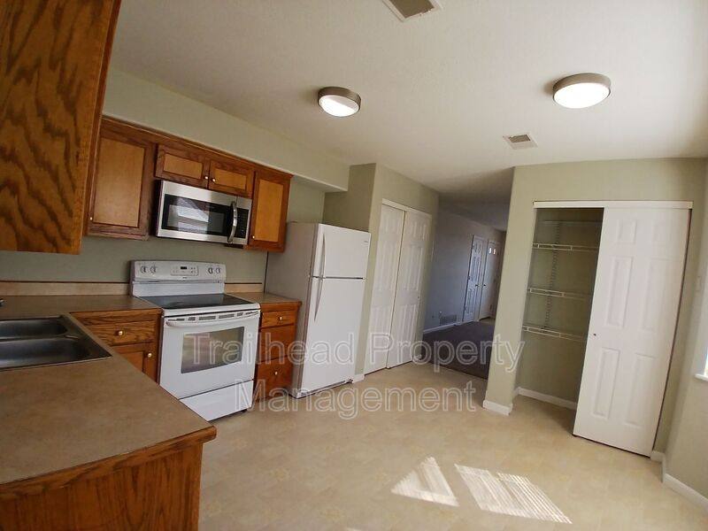 Apartment for rent at 1100 N Noland Rd #D, Independence, MO 64050