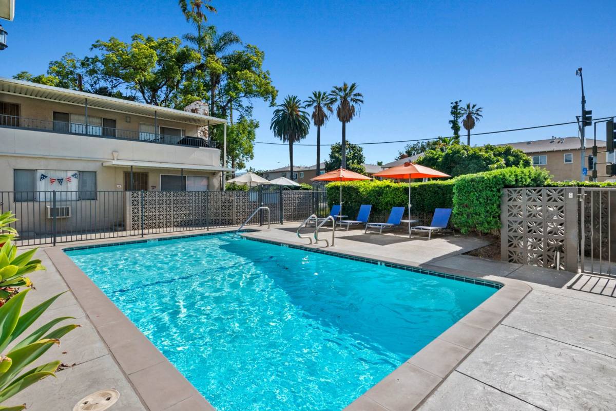 Apartment for rent at 1121 S Atlantic Ave, Alhambra, CA 91801